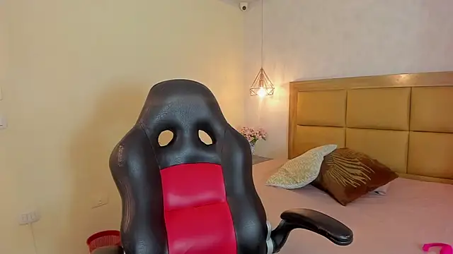 MELISSAROUGE online show from 29, 5, 2026