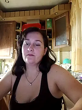 Amandda  online show from 5, 7, 2026
