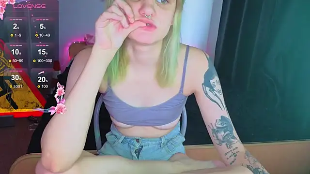 Elieiza xo online show from 15, 6, 2026