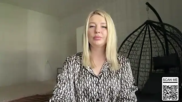 Blondie xoxoxo online show from 17, 6, 2026