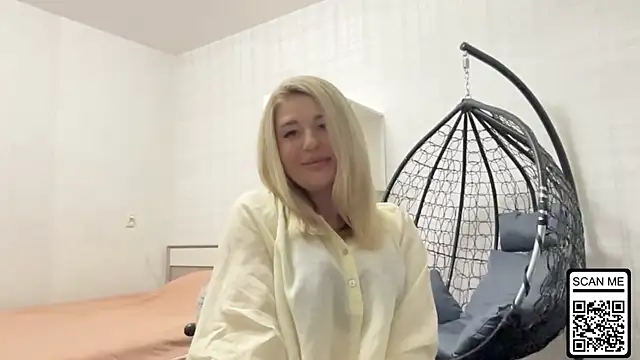 Blondie xoxoxo online show from 22, 6, 2026