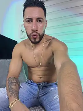 Thiago Hill online show from 14, 6, 2026