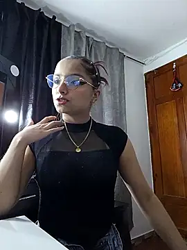 Snapshot of NaughtyLola_26 chatting on 1, 10, 2025 NaughtyLola 26 online show from 1, 10, 2025
