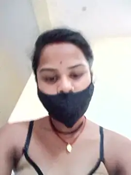 Radhika Lovely online show from 30, 5, 2026