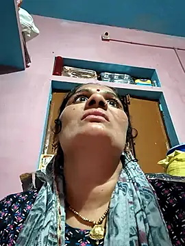 Snapshot of Rakhi99x chatting on 20, 7, 2026 Rakhi99x online show from 20, 7, 2026