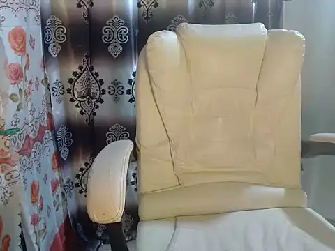 Sexy Mama Teresa online show from 15, 4, 2026