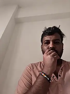 vinay smalldick online show from 8, 6, 2026