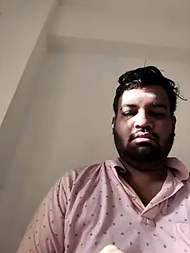 vinay smalldick online show from 9, 6, 2026