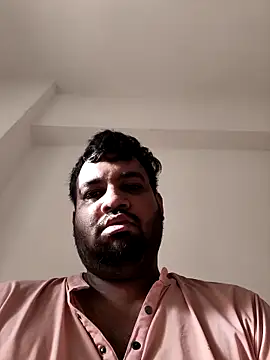 vinay smalldick online show from 11, 6, 2026