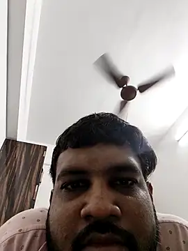 vinay smalldick online show from 12, 6, 2026