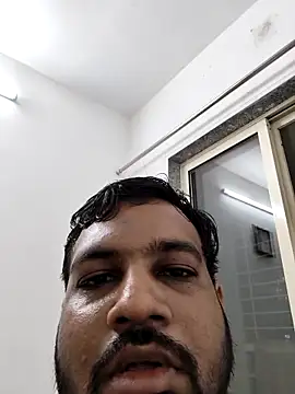 vinay smalldick online show from 14, 6, 2026