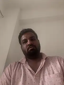 vinay smalldick online show from 16, 6, 2026
