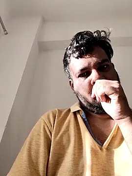 vinay smalldick online show from 17, 6, 2026