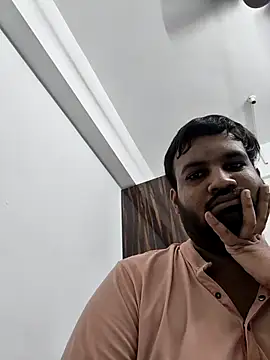 vinay smalldick online show from 19, 6, 2026