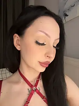 Lina Thornton  online show from 13, 5, 2026