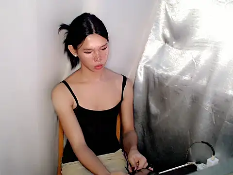 slutty whore anne online show from 12, 1, 2026