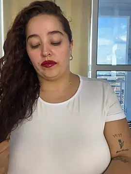 LoanaSantos online show from 17, 6, 2026