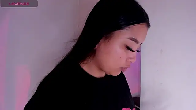 Viioleett cum online show from 19, 6, 2026