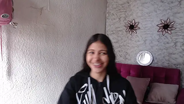 Evagirl69 online show from 22, 6, 2026