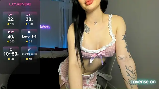 SelinaStorm online show from 8, 6, 2026