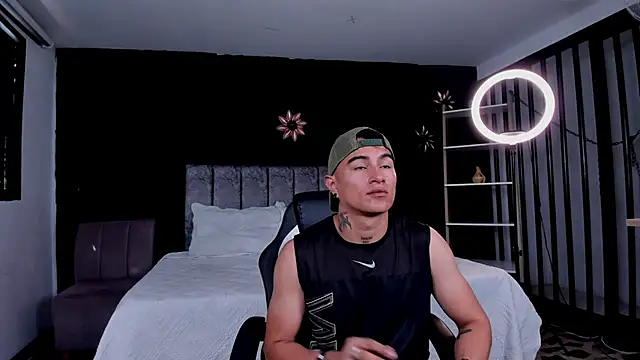 LiamDeep online show from 21, 6, 2026