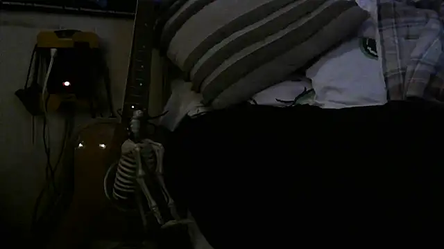 crassanova online show from 18, 6, 2026