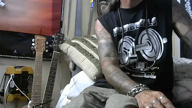crassanova online show from 19, 6, 2026