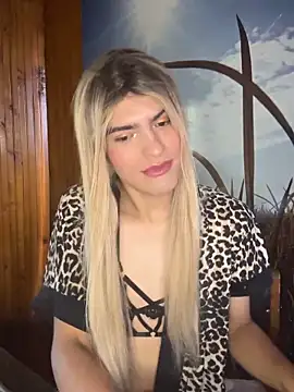 Samantha loch online show from 10, 6, 2026
