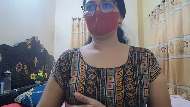 Elena cruz5 online show from 17, 6, 2026