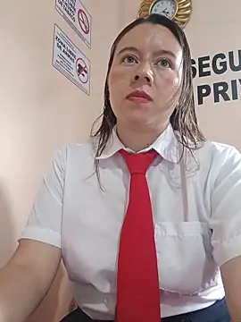 Hannah-colx online show from 31, 5, 2026