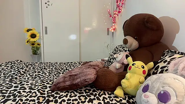 fairy hot  online show from 19, 5, 2026