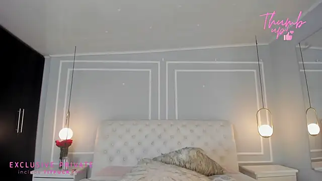 sakura Gomez online show from 18, 6, 2026