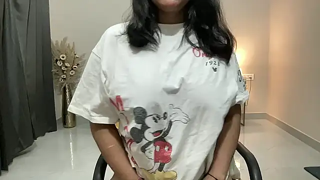 piyassi  divya online show from 24, 6, 2026