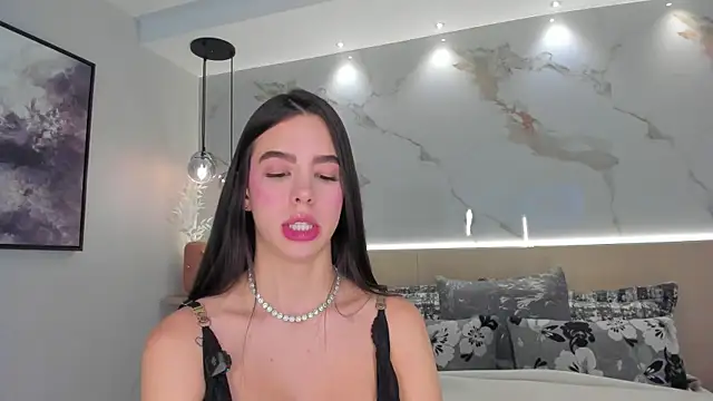 SolAvelar online show from 7, 6, 2026