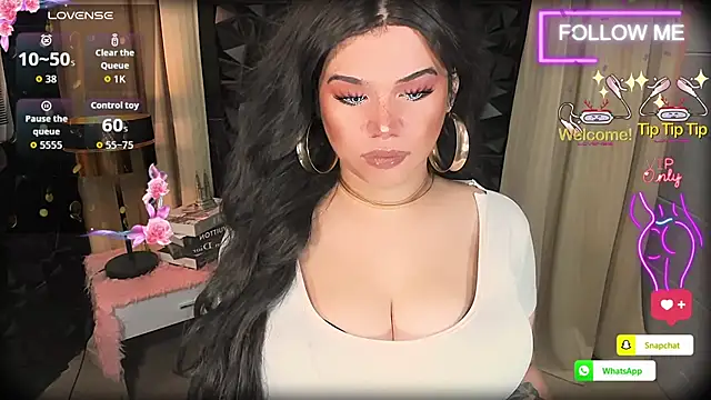xHugeHarleySelfsuckerx online show from 27, 5, 2026