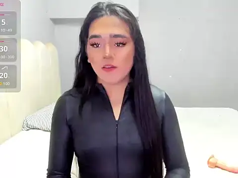 Sanya Luxx online show from 30, 4, 2026
