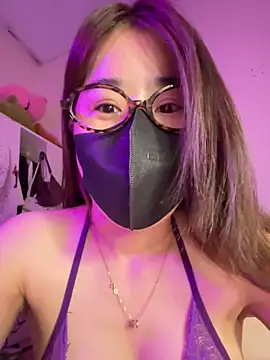 ZinzinLy online show from 9, 6, 2026