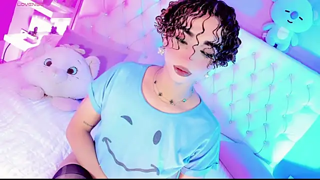 Nauthy girl online show from 15, 6, 2026