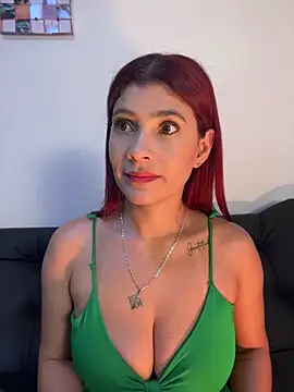 Snapshot of Skarlett_12_ chatting on 14, 5, 2026 Skarlett 12 online show from 14, 5, 2026
