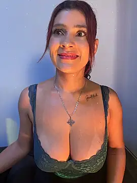 Snapshot of Skarlett_12_ chatting on 10, 6, 2026 Skarlett 12 online show from 10, 6, 2026