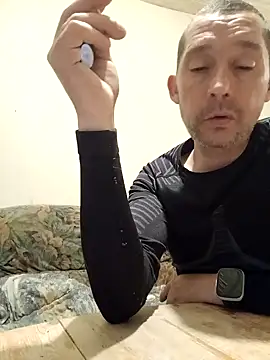 Snapshot of frederic198 chatting on 17, 10, 2025 frederic198 online show from 17, 10, 2025