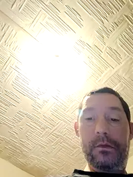 Snapshot of frederic198 chatting on 21, 12, 2025 frederic198 online show from 21, 12, 2025