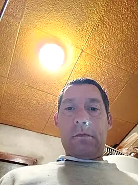 Snapshot of frederic198 chatting on 10, 5, 2026 frederic198 online show from 10, 5, 2026