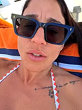 sexy7883 online show from 9, 6, 2026