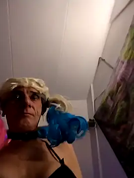 Lollacum3l online show from 17, 6, 2026