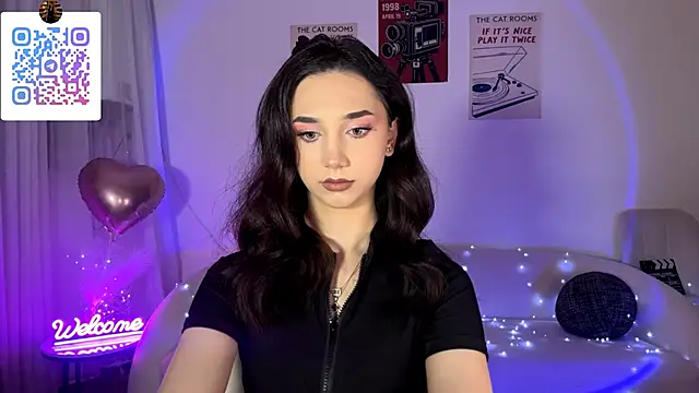 LinaMour online show from 7, 6, 2026