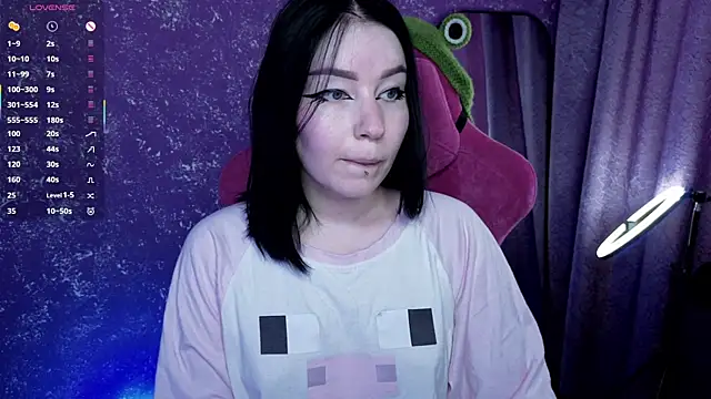 MargarettRose online show from 6, 6, 2026
