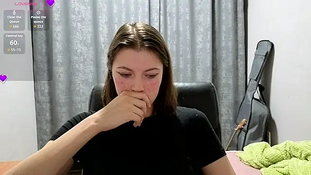 CutieAnny online show from 16, 6, 2026