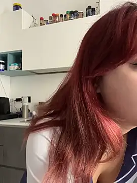 Snapshot of YumiLux chatting on 16, 5, 2026 YumiLux online show from 16, 5, 2026