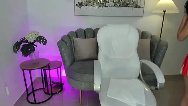 amara foxx online show from 20, 6, 2026